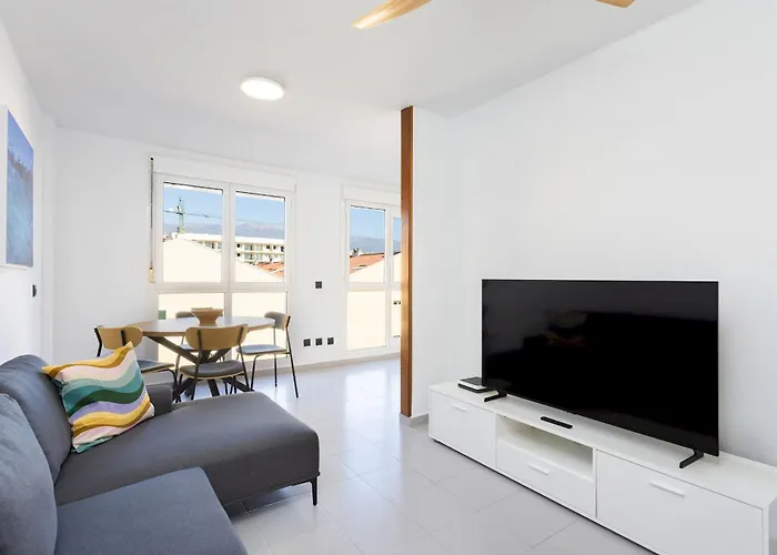 Home2book Modern Retreat With Pool & Terrace 厄尔梅达诺