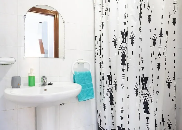 Home2book Modern Retreat With Pool & Terrace *